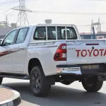 Toyota HIULX GLXS 2.4L Diesel SR5 2022 GCC 0KM EXPORT - Thumbnail 5
