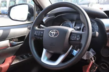 Toyota HIULX GLXS 2.4L Diesel SR5 2022 GCC 0KM EXPORT