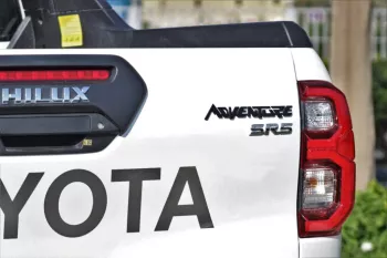 Toyota HILUX DoubleCup 4WD 4.0L PETROL ADVENTURE-Z 2023 GCC