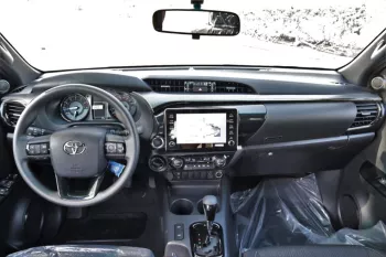 Toyota HILUX DoubleCup 4WD 4.0L PETROL ADVENTURE-Z 2023 GCC