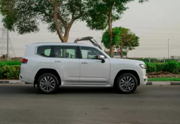 Toyota Land Cruiser VXR 3.5 2022 GCC