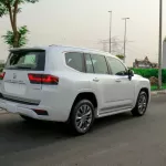Toyota Land Cruiser VXR 3.5 2022 GCC - Thumbnail 5