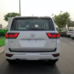 Toyota Land Cruiser VXR 3.5 2022 GCC - Thumbnail 6