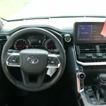 Toyota Land Cruiser VXR 3.5 2022 GCC - Thumbnail 12