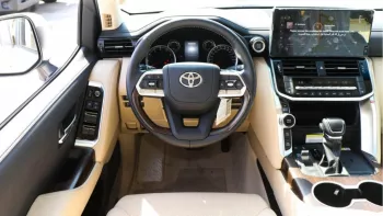 TOYOTA LAND CRUISER L300 GXR 2022