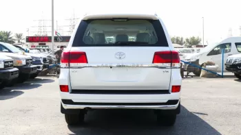 Toyota Land Cruiser VX 2021