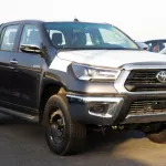 Toyota Hilux 2.4L M-T (2021)  SR5  4X4 Diesel - Thumbnail 1