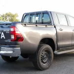 Toyota Hilux 2.4L M-T (2021)  SR5  4X4 Diesel - Thumbnail 6