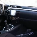 Toyota Hilux 2.4L M-T (2021)  SR5  4X4 Diesel - Thumbnail 10
