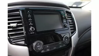 Mitsubishi L200 Sportero Diesel 2.4L Full