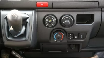 Toyota Hice 2021/Manual/15 Seats/Diesel 3.0 Diesel