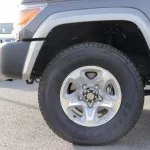 Toyota Land Cruiser Pickup 2021 Single cab 4.2L Gray / 16″ wheels - Thumbnail 2
