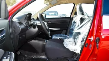 Suzuki Dzire 2022 1.2 petrol /automatic transmission /15″ wheels / parking sensor rear /