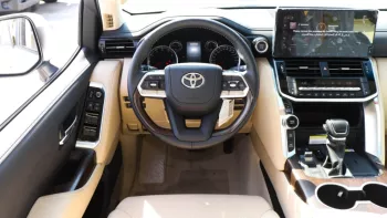 Toyota Land Cruiser GXR 3.5L Twin Turbo 2022