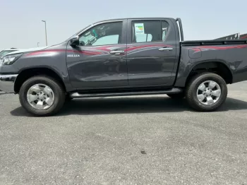 Toyota Hilux Diesel 2.4l Diesel 4x4 2022 Mid Option