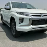MITSUBISHI L-200 SPORTERO 2.4L AT Diesel 2022 WHITE RAIN SENSOR for Export - Thumbnail 3