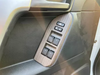 TOYOTA PRADO 4.0L VX 360 CAMERA LEATHER HEAT &amp; COOLING SEATS AUTO MATIC