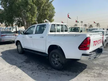 Toyota Hilux 2.7L Pick up double cub 4WD