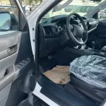 Toyota Hilux 2.7L Pick up double cub 4WD - Thumbnail 7