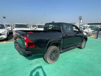 2023 Toyota Hilux GR Sport 4.0l 4WD FULL OPTION DOUBLE CABIN PICK UP