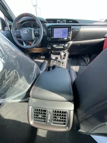2023 Toyota Hilux GR Sport 4.0l 4WD FULL OPTION DOUBLE CABIN PICK UP