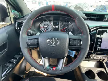 2023 Toyota Hilux GR Sport 4.0l 4WD FULL OPTION DOUBLE CABIN PICK UP