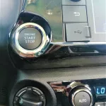 2022 TOYOTA HILUX 2.4L DIESEL 4X4 AUTOMATIC FULL OPTION DOUBLE CABIN PICKUP - Thumbnail 11