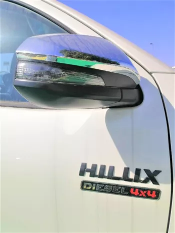 2022 TOYOTA HILUX 2.4L DIESEL 4X4 AUTOMATIC FULL OPTION DOUBLE CABIN PICKUP