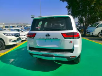 NEW 2022 TOYOTA LAND CRUISER GR-SPORT V6 3.5L PETROL TWIN TURBO
