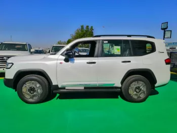 NEW 2022 TOYOTA LAND CRUISER GR-SPORT V6 3.5L PETROL TWIN TURBO