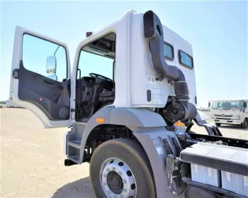 NEW 2022 Mitsubishi Fuso FJ 12.5 ton chassis 6 Cylinder Turbo DIESEL GCC SPECS