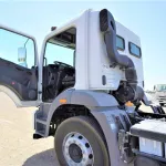 NEW 2022 Mitsubishi Fuso FJ 12.5 ton chassis 6 Cylinder Turbo DIESEL GCC SPECS - Thumbnail 6