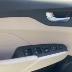 HYUNDAI ACCENT BLACK 2022 - Thumbnail 10