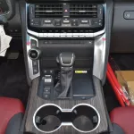 2022 MODEL TOYOTA LAND CRUISER 300 VXR V6 3.5L TWIN TURBO 7 SEAT 10 SPEED AUTOMATIC - Thumbnail 13