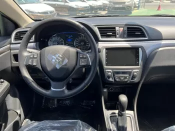 SUZUKI CIAZ - FULL OPTION 1.5 L 2022
