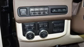 GMC YUKON DENALI 5.7L V8 2022