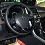 MITSUBISHI XPANDER CROSS 2023 - Thumbnail 4