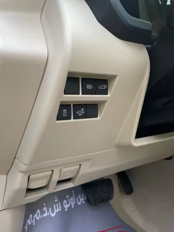 Toyota Landcruiser VXR 2022 4.0L 4WD