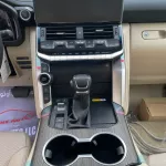 Toyota Landcruiser VXR 2022 4.0L 4WD - Thumbnail 13