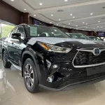 2022 Toyota Highlander GLE Hybrid 2.5L AWD - Thumbnail 1