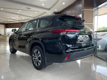2022 Toyota Highlander GLE Hybrid 2.5L AWD