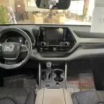 2022 Toyota Highlander GLE Hybrid 2.5L AWD - Thumbnail 11