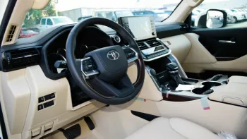 Toyota Land cruiser 2022 model GXR 4.0 L V6