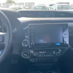 Toyota Hilux adventure diesel 2.8 L 2022 model - Thumbnail 10