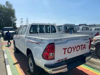 Toyota Hilux diesel 4x4 Double cabin 2.4 L 2022