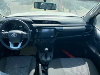Toyota Hilux diesel 4x4 Double cabin 2.4 L 2022
