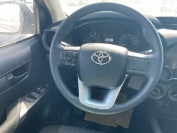 Toyota Hilux diesel 4x4 Double cabin 2.4 L 2022