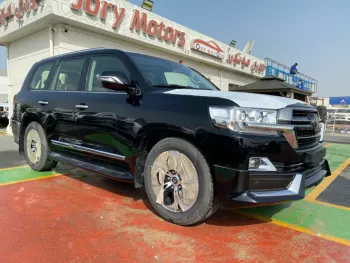 Toyota Land cruiser VXR 5.7 L 2021