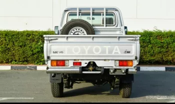 Toyota Land cruiser pick up petrol 4.0 L 2021