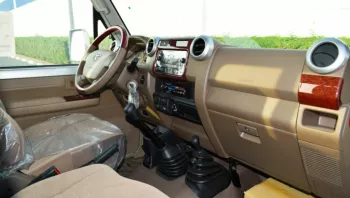 Toyota Land cruiser pick up petrol 4.0 L 2021